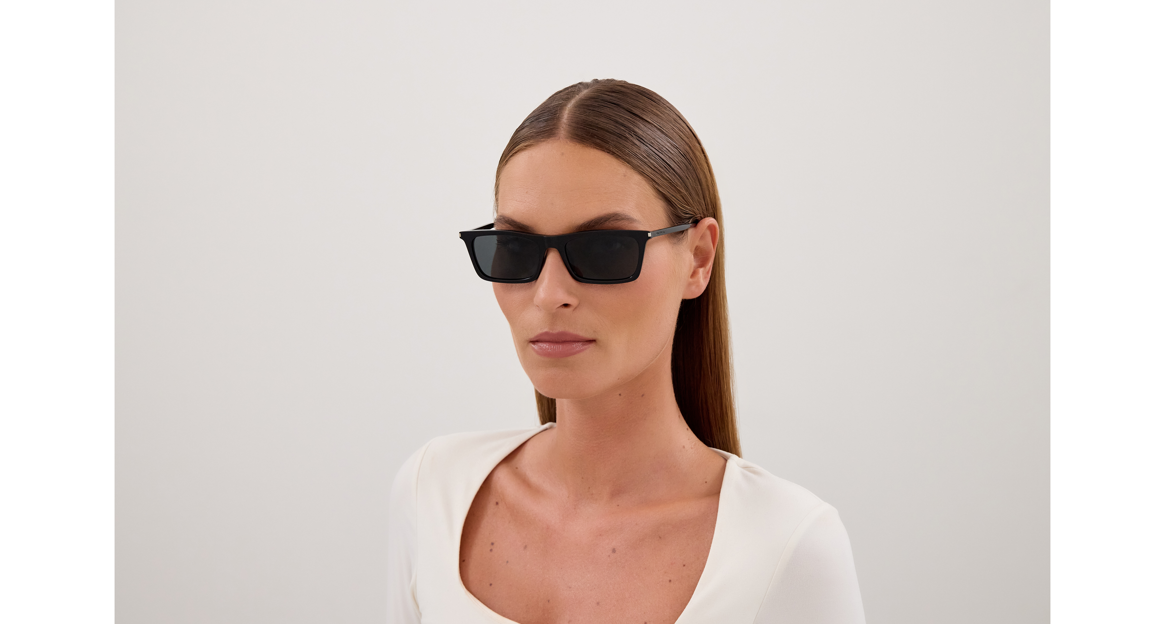 SL 890 BETTY THIN
