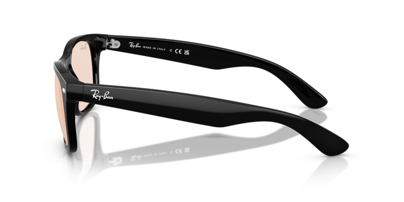 RB2132F - NEW WAYFARER