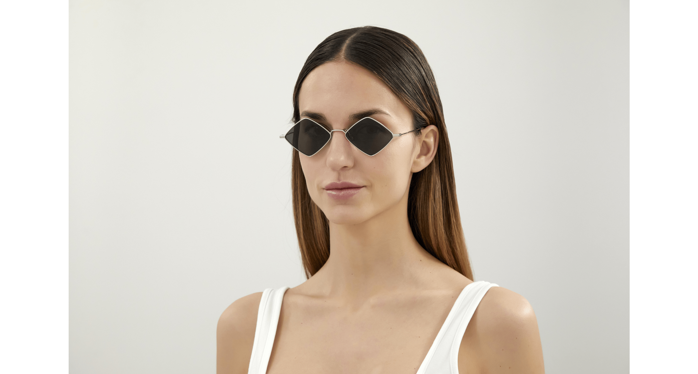 Saint Laurent SL 302 LISA Sunglasses | Select Eyewear Saint Laurent SL 302 LISA Sunglasses | Select Eyewear
