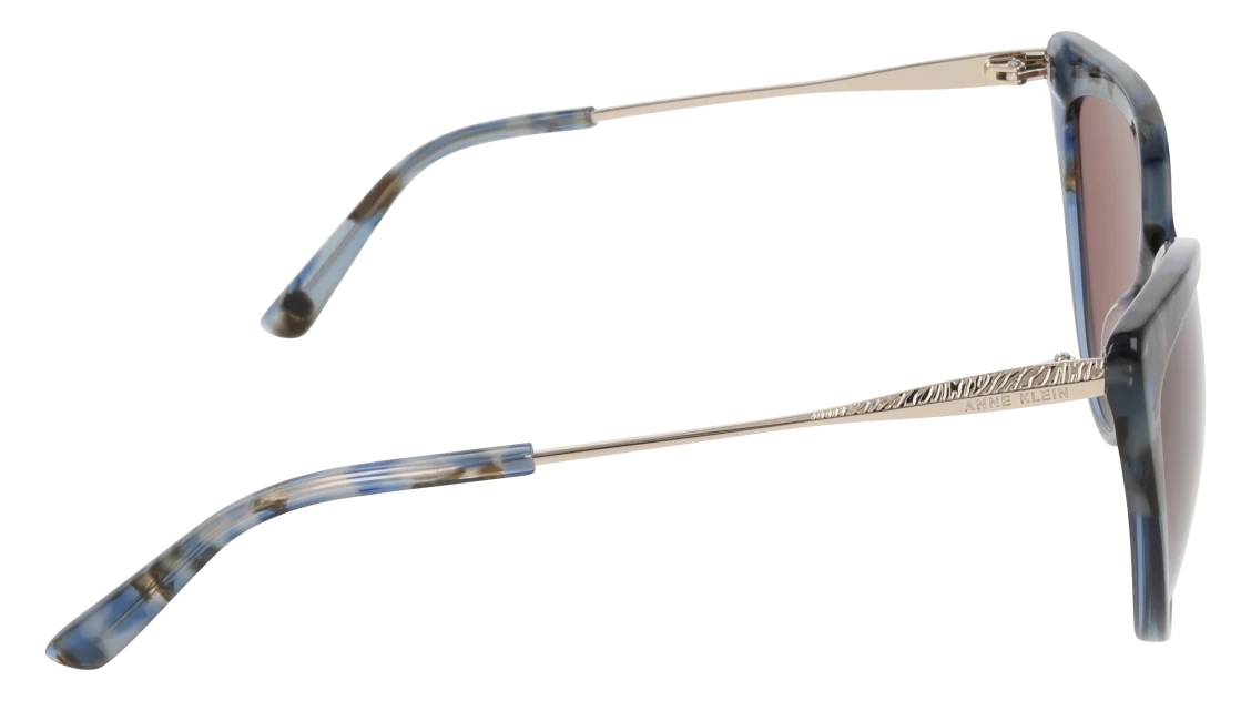 AK7115
